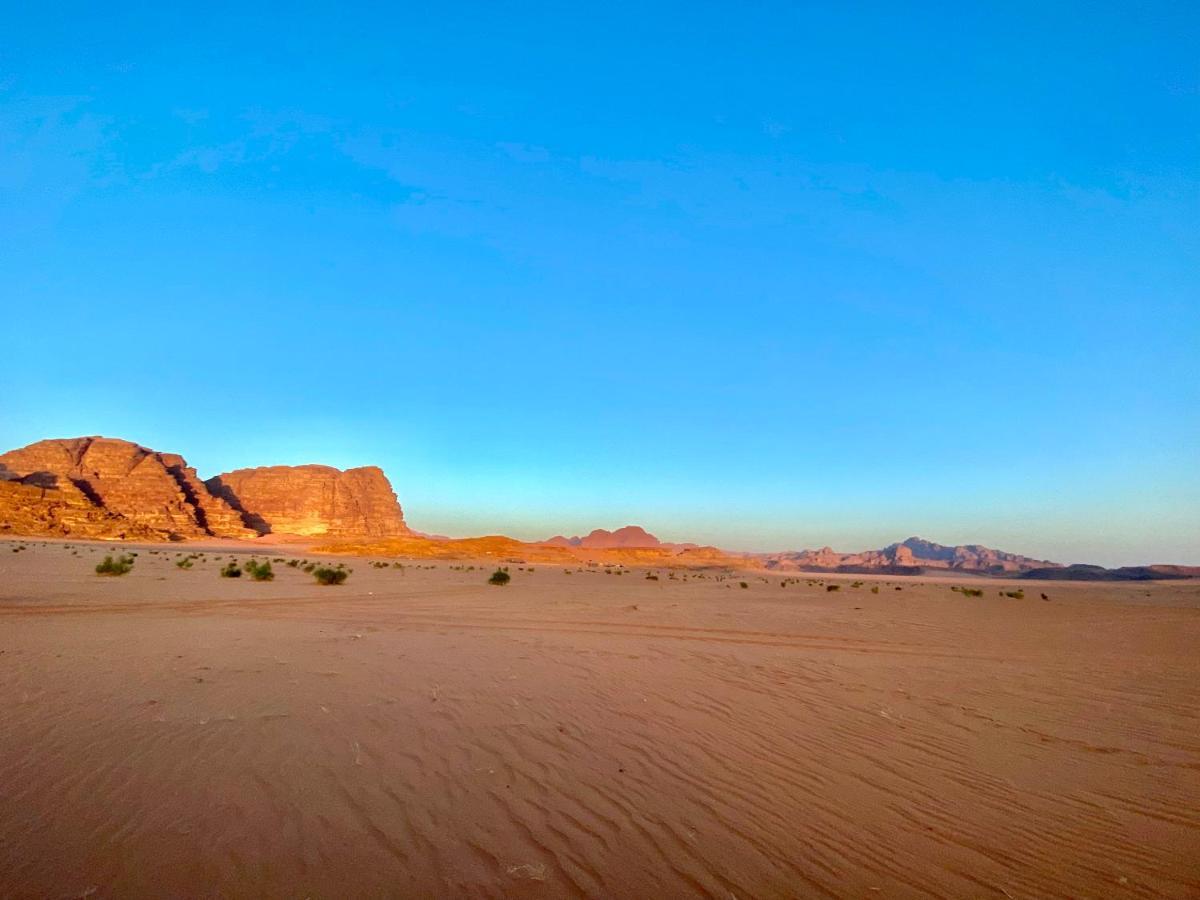 Angelina Wadi Rum Camp Buitenkant foto