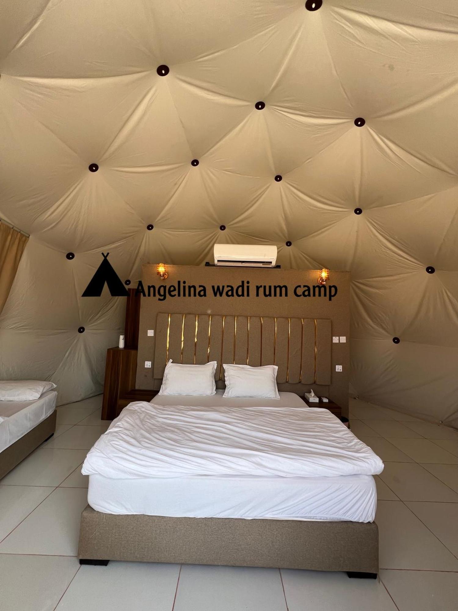 Angelina Wadi Rum Camp Buitenkant foto