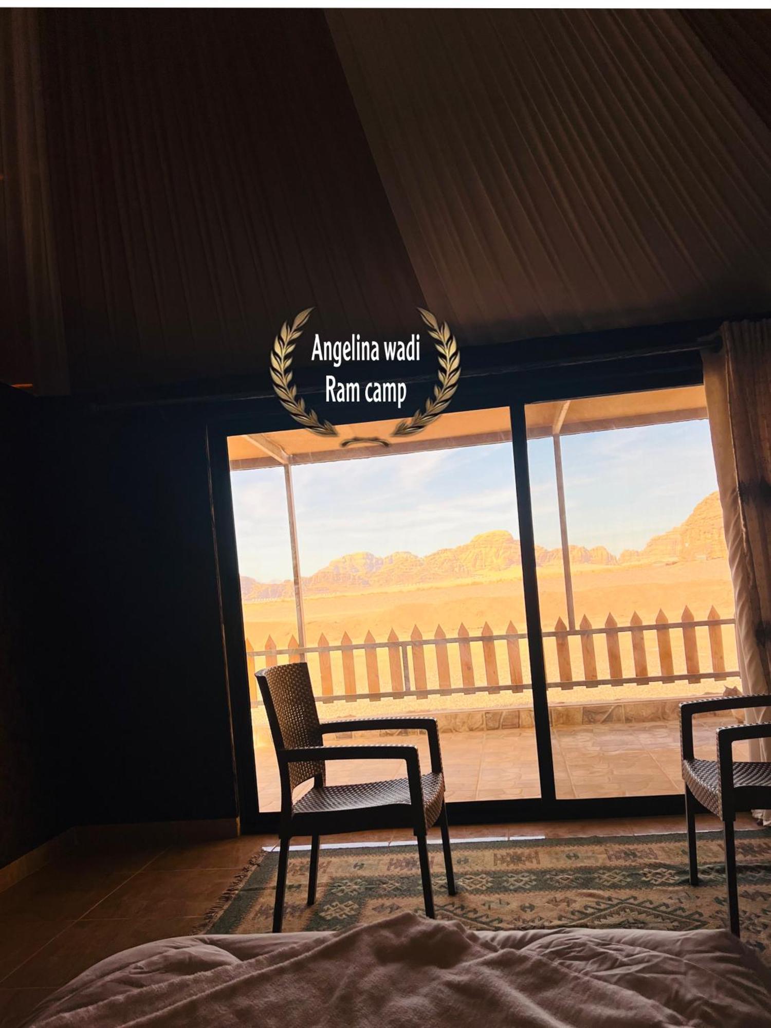 Angelina Wadi Rum Camp Buitenkant foto