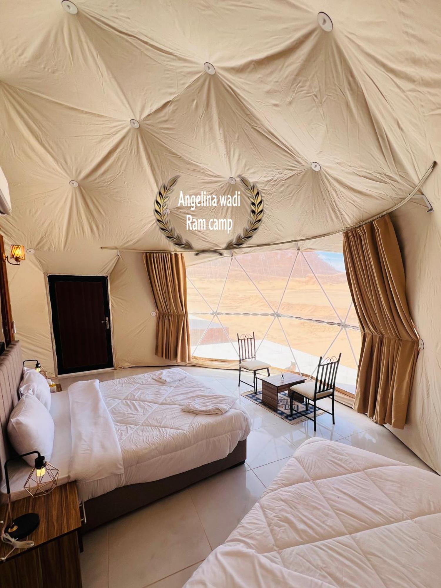 Angelina Wadi Rum Camp Buitenkant foto