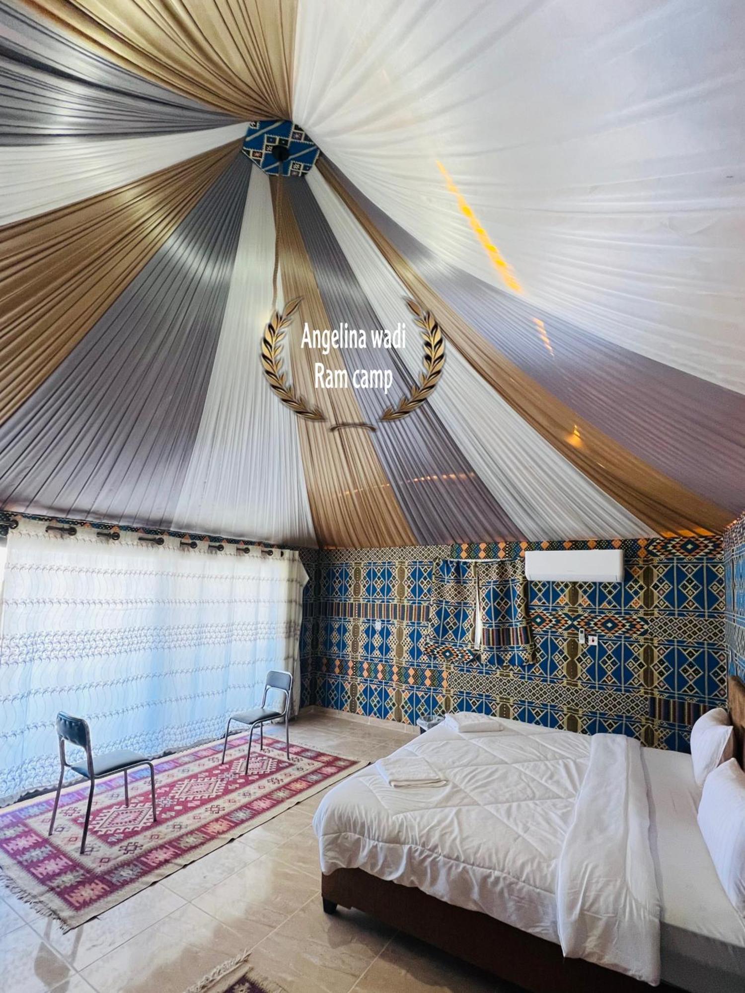 Angelina Wadi Rum Camp Buitenkant foto