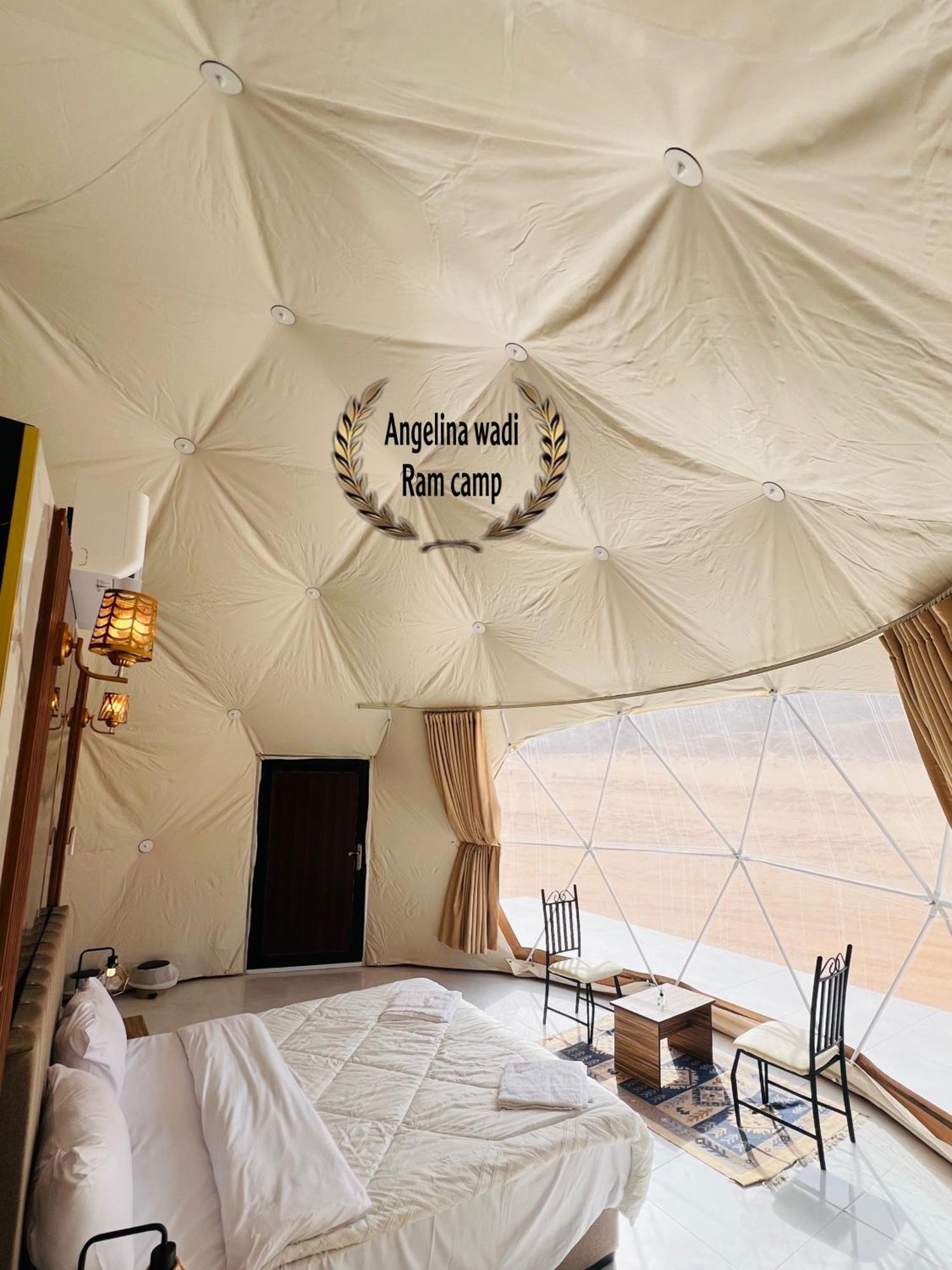 Angelina Wadi Rum Camp Buitenkant foto